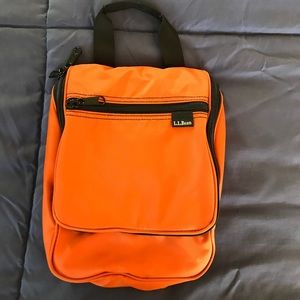 L.L.Bean small travel toiletries zippered bag